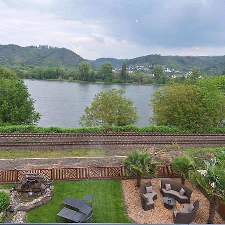 Ferienwohnung Rhens Am Rhein Luaran gambar