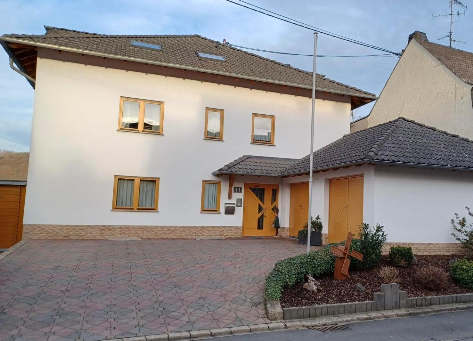 Ferienwohnung Rhens Am Rhein Luaran gambar